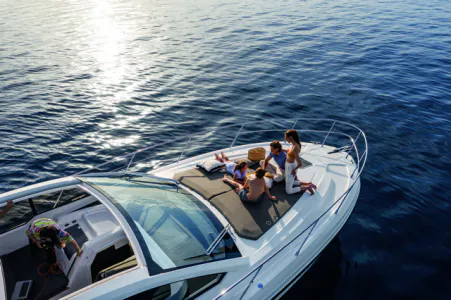 Yate Azimut Atlantis  43" - Renta 5 hs.